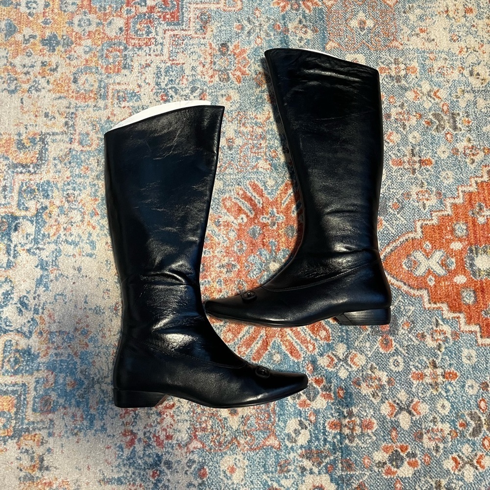 Sisley vintage black leather tall riding boots (no box)